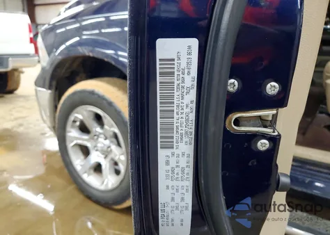 2017 Ram 1500 Laramie z USA, uszkodzony, nr VIN 1C6RR7JM2HS863431